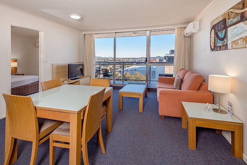 Actual Photos of a One Bedroom Apartment Metro Hotel and Apartments Gladstone 276-Metro-Hotel-and-Apartments-Gladstone-accomodation-Gladstone