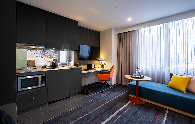 Novotel Melbourne Preston - Studio Room with Kitchenette  Furnished Apartment