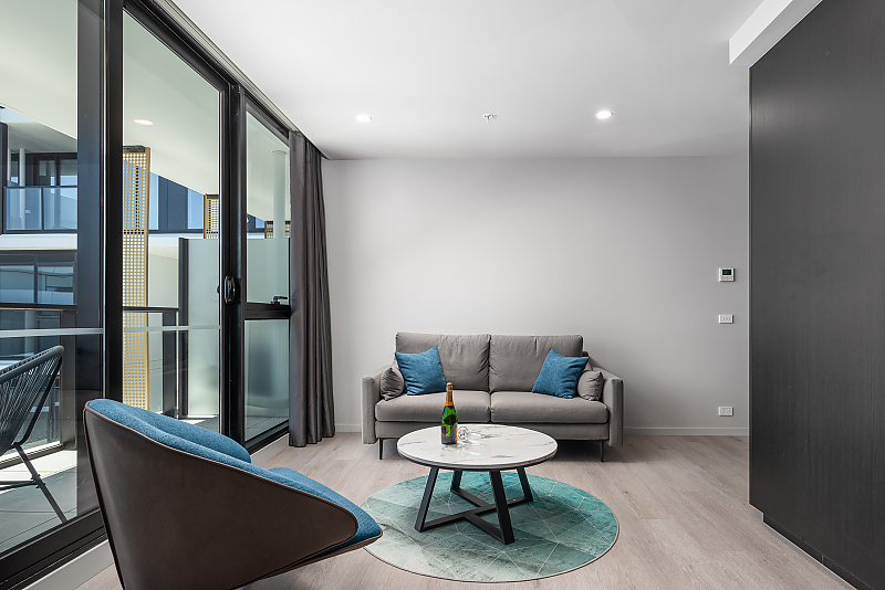 Actual Photos of a 1 Bathroom | Balcony Oros Plus Hotel 435-Oros-Plus-Hotel-Pty-Ltd-accomodation-Oakleigh