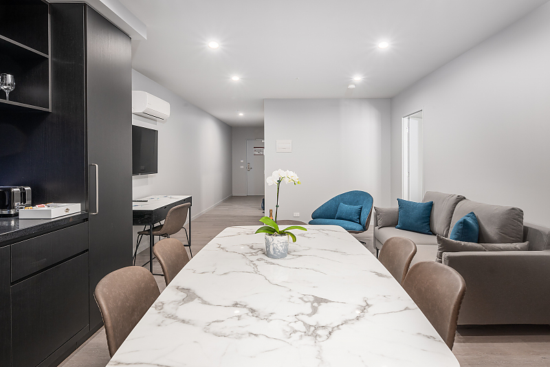 Actual Photos of a 2 Bathrooms | Balcony Oros Plus Hotel 435-Oros-Plus-Hotel-Pty-Ltd-accomodation-Oakleigh