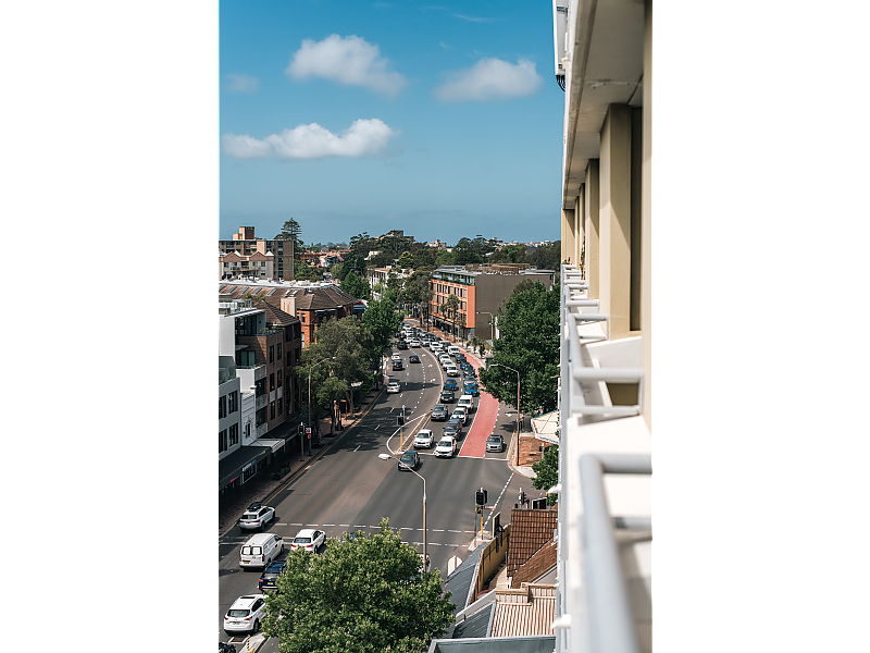 Actual Photos of a One Bedroom Apartment Park Regis Concierge 85-StayWell-Hospitality-Group-accomodation-257