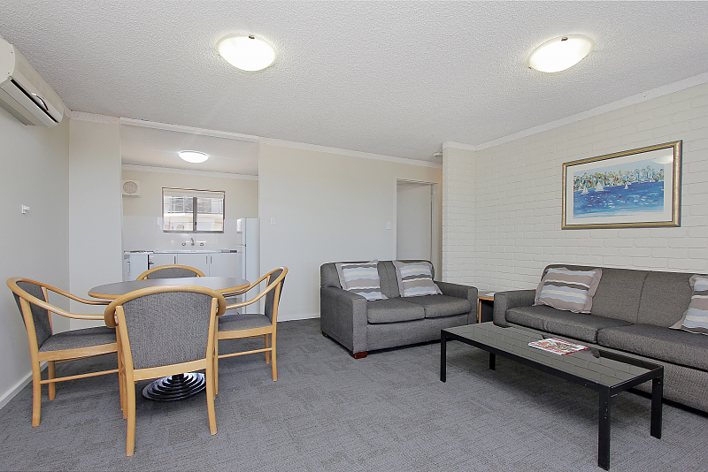Actual Photos of a 2 Bedroom Apartment Quality Resort Sorrento Beach 87-AJS-Management-accomodation-38