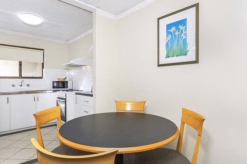 Actual Photos of a 3 Bedroom Apartment Quality Resort Sorrento Beach 87-AJS-Management-accomodation-38