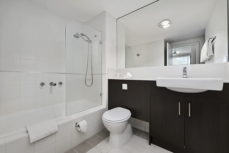 Actual Photos of a 1 QBed 1 Bathroom | Kitchen Quest Dandenong 516-Ab-Golden-Resort-Group-Pty-Ltd-accomodation-12