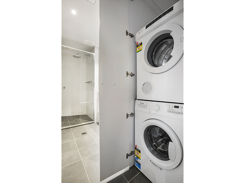 Actual Photos of a 2 Bedroom Apartment Quest Flemington Central 525-Quest-Flemington-Central-accomodation-306