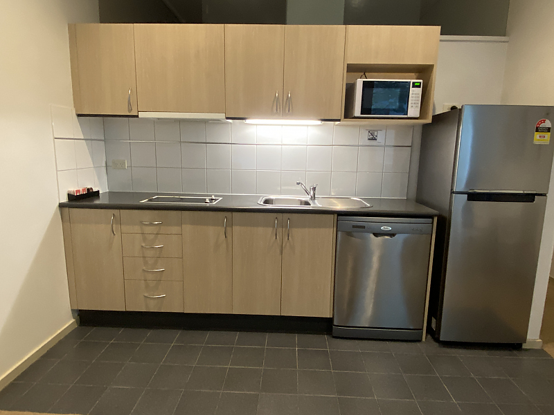 Actual Photos of a One Bedroom Standard Riverside Apartments 345-Penthagon-Grange-accomodation-4