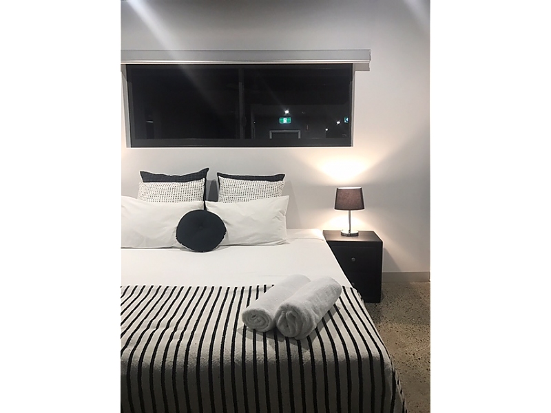 Actual Photos of a 1 Bedroom Apartment RNR Serviced Apartments Darwin 285-Rochow-Developments-PTY-LTD-accomodation-Darwin-CBD