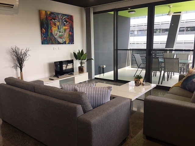 Actual Photos of a 1 Bedroom Apartment RNR Serviced Apartments Darwin 285-Rochow-Developments-PTY-LTD-accomodation-Darwin-CBD