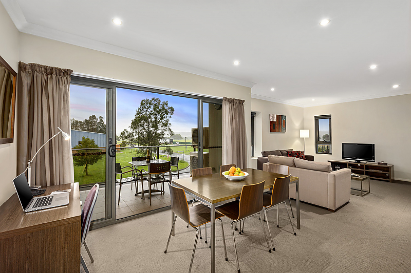 Actual Photos of a Three Bedroom Singleton Residences 430-Singleton-Residences-accomodation-Singleton