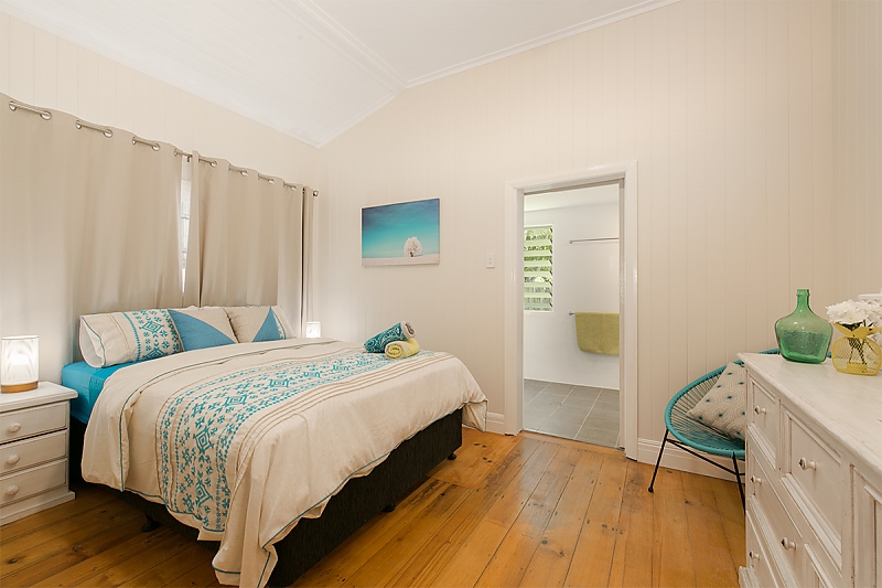 Actual Photos of a Apartment 1 Tallywood 393-RYLANCE-HOLIDAY-HOMES-accomodation-Auchenflower