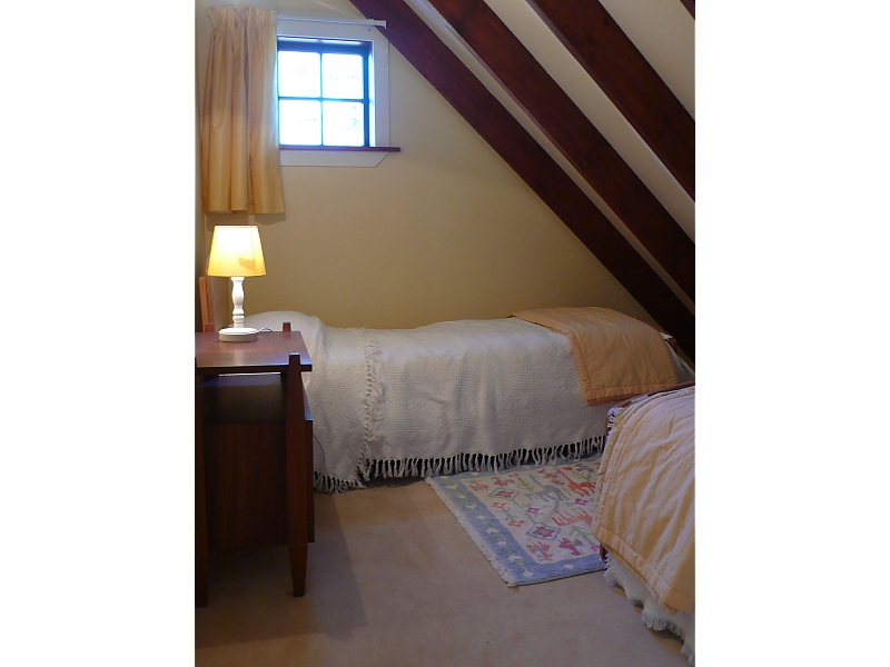 Actual Photos of a 2 Bedroom house The Granary at Gunyah 262-Gunyah-Counry-Estate-accomodation-Methven