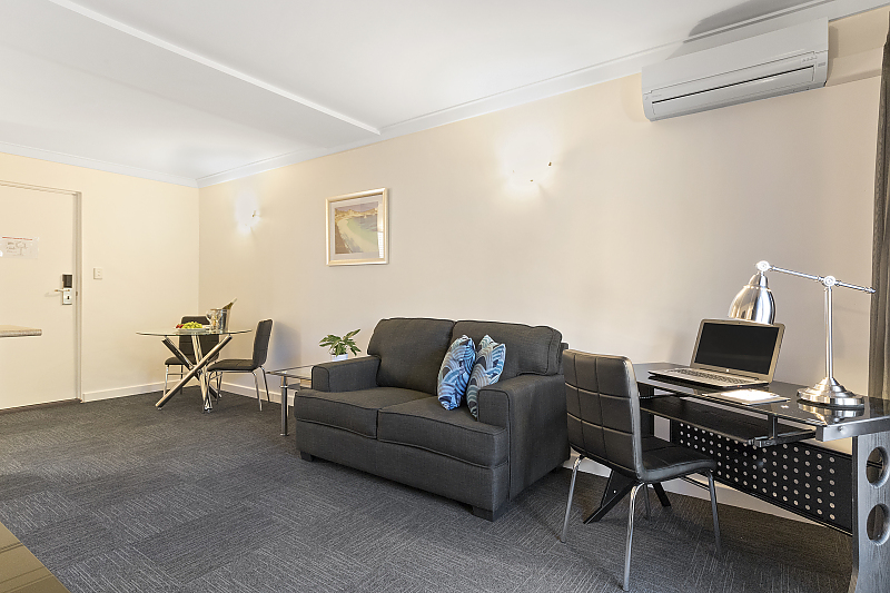 Actual Photos of a Classic Suites The Peninsula 374-The-Peninsula--accomodation-41