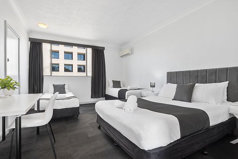 Actual Photos of a Family Room The Robert Towns 480-The-Trustee-for-Robert-Towns-Unit-Trust-accomodation-278