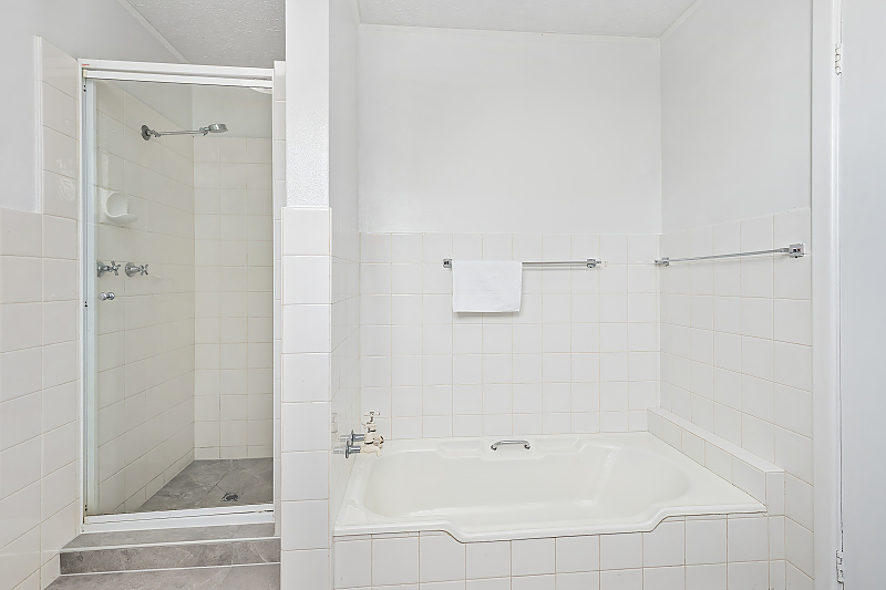 Actual Photos of a 1 Bedroom Apartment The Robert Towns 480-The-Trustee-for-Robert-Towns-Unit-Trust-accomodation-278