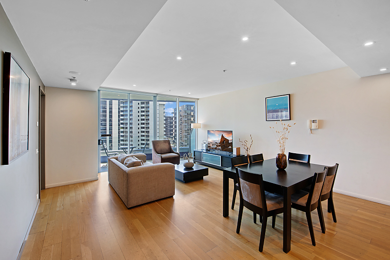 Actual Photos of a 1 Bedroom Waterview The Sebel Residences Melbourne Docklands 211-Metro-Real-Estate-Services-Pty-Ltd-accomodation-8