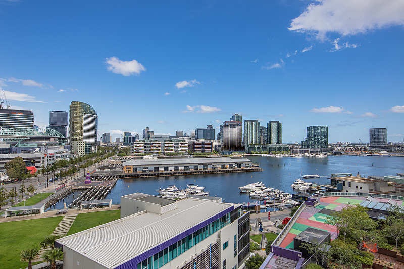 Actual Photos of a 2 Bedroom Waterview The Sebel Residences Melbourne Docklands 211-Metro-Real-Estate-Services-Pty-Ltd-accomodation-8