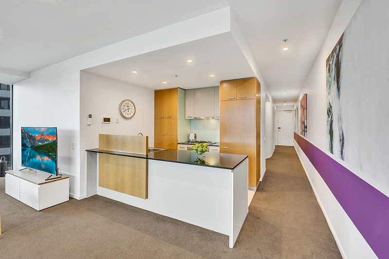 Actual Photos of a 3 Bedroom Waterview The Sebel Residences Melbourne Docklands 211-Metro-Real-Estate-Services-Pty-Ltd-accomodation-8