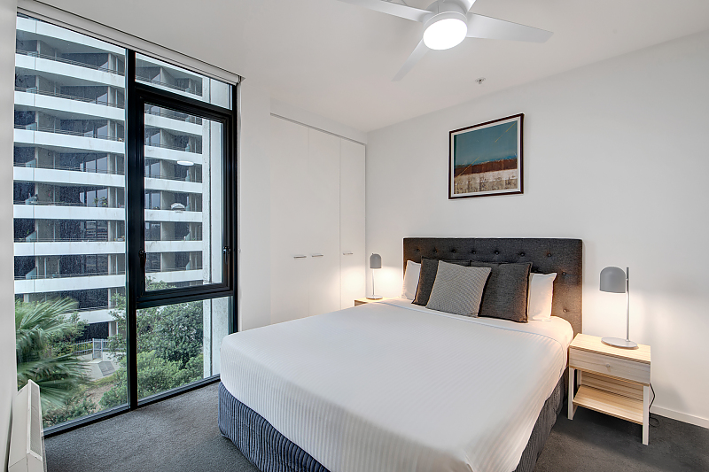 Actual Photos of a 3 Bedroom Waterview The Sebel Residences Melbourne Docklands 211-Metro-Real-Estate-Services-Pty-Ltd-accomodation-8