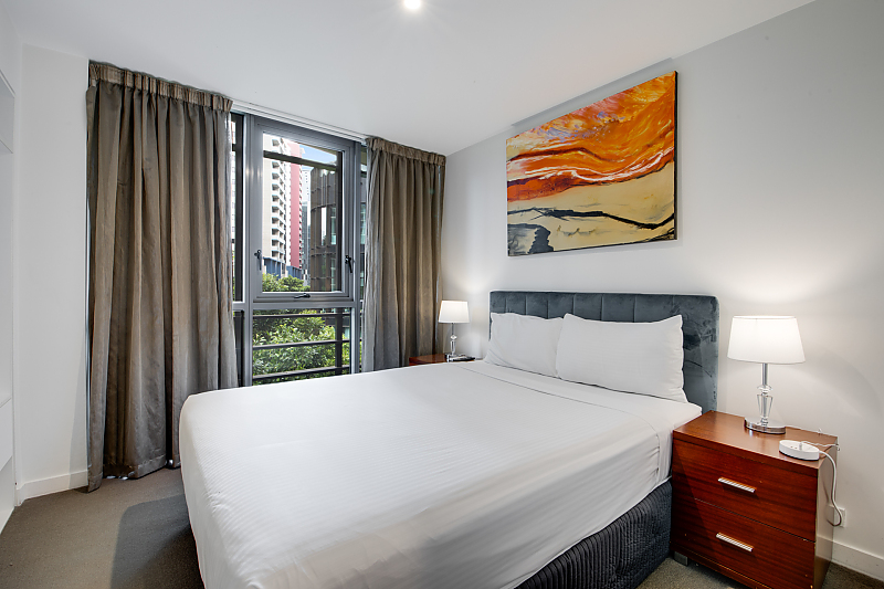Actual Photos of a 1 Bedroom  Apartment The Sebel Residences Melbourne Docklands 211-Metro-Real-Estate-Services-Pty-Ltd-accomodation-8