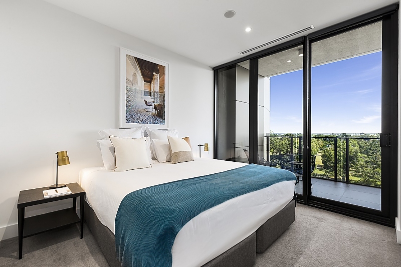 Actual Photos of a Two Bedroom Apartment  Tyrian Serviced Apartments Albert Park Lake 302-Tyrian-Serviced-Apartments-Albert-Park-Lake--accomodation-4