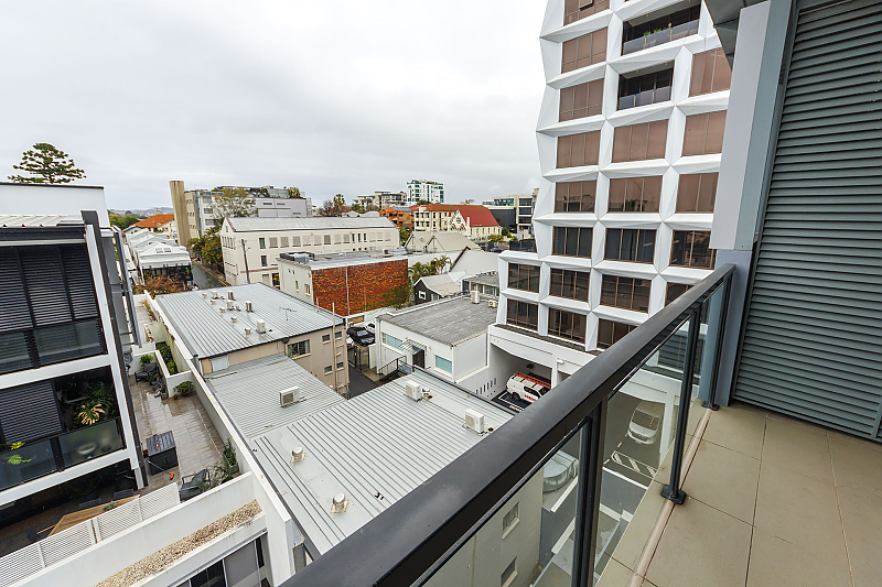 Ulysses Hotel Group Pty Ltd -   Furnished Apartment