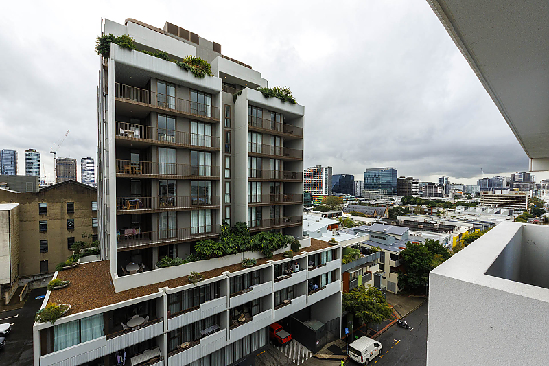 Ulysses Hotel Group Pty Ltd -   Furnished Apartment