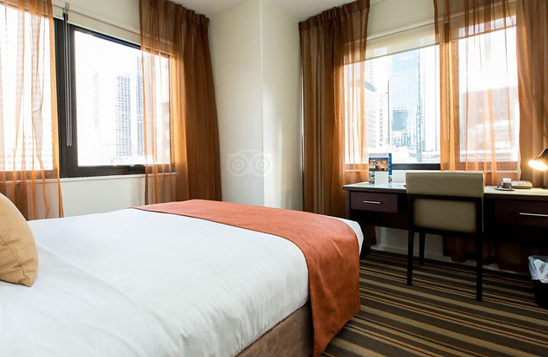 Actual Photos of a 2 Bedroom | 2 Bathroom Urban Apartments Melbourne on Elizabeth 509-Urban-Apartments-Melbourne-on-Elizabeth-accomodation-4