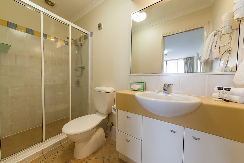 Actual Photos of a Two Bedroom Apartment West End Central Apartments 335-West-End-Central-Apartments-accomodation-69