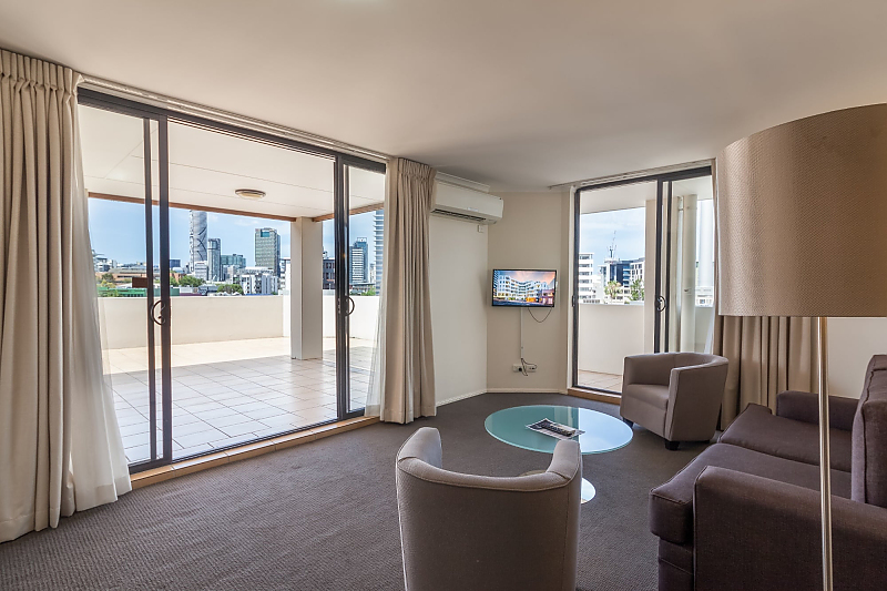 Actual Photos of a Two Bedroom Apartment West End Central Apartments 335-West-End-Central-Apartments-accomodation-69