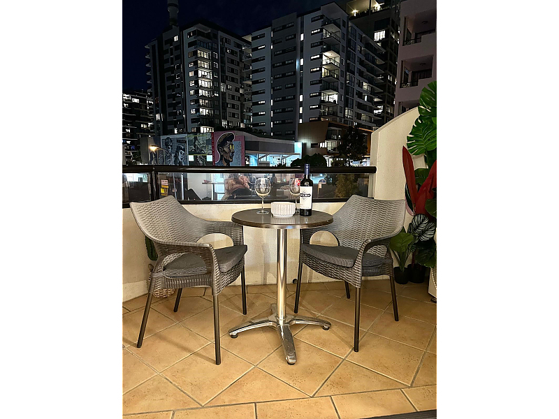 West End Central Apartments -   Furnished Apartment