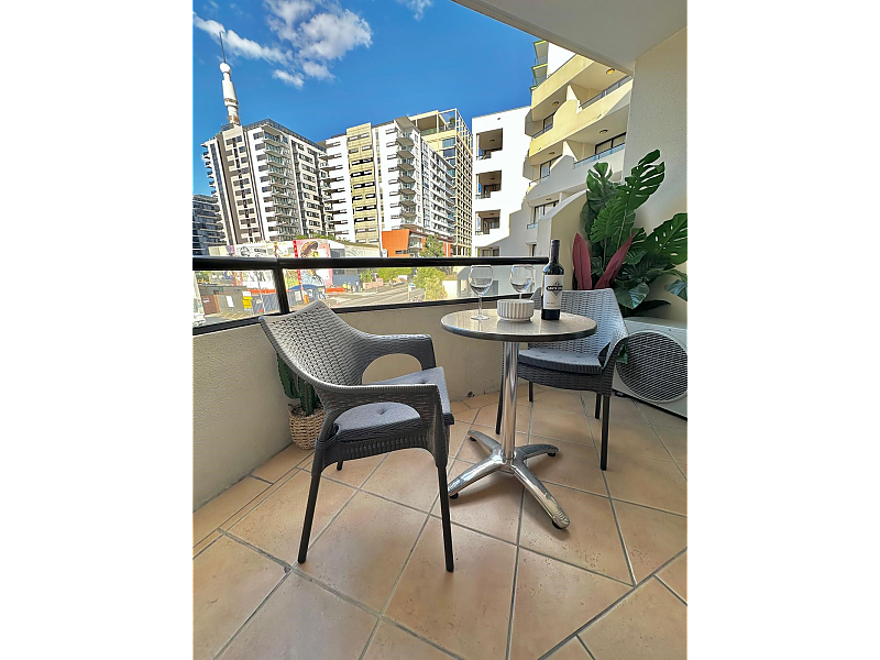 West End Central Apartments -   Furnished Apartment