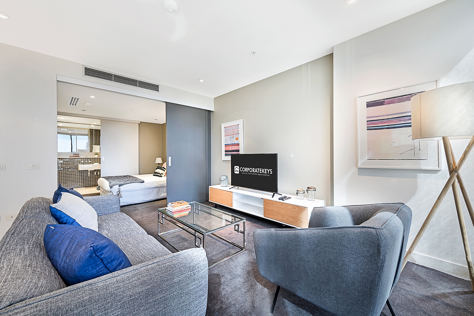 serviced apartment