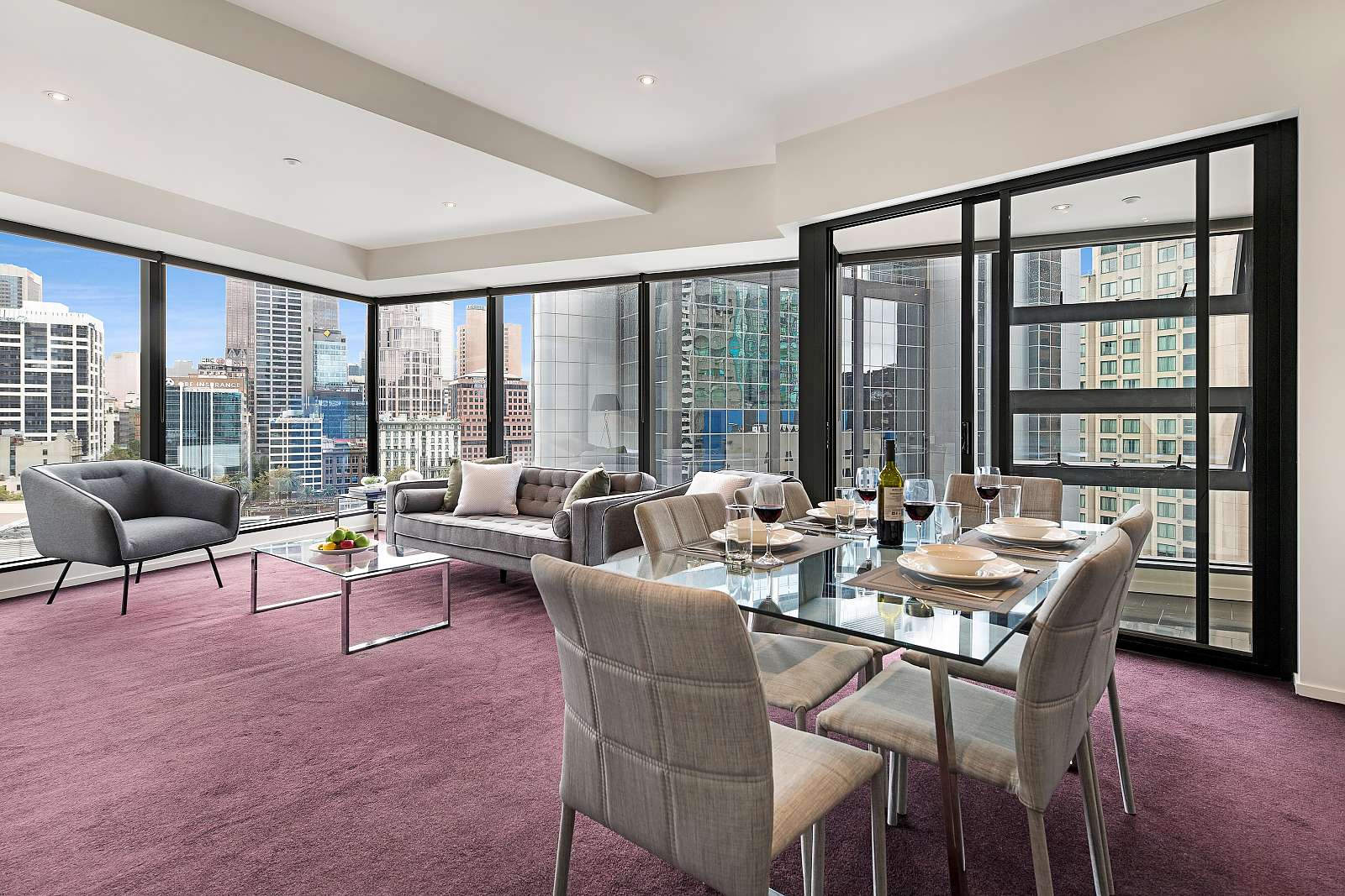 eureka apartment in Southbank