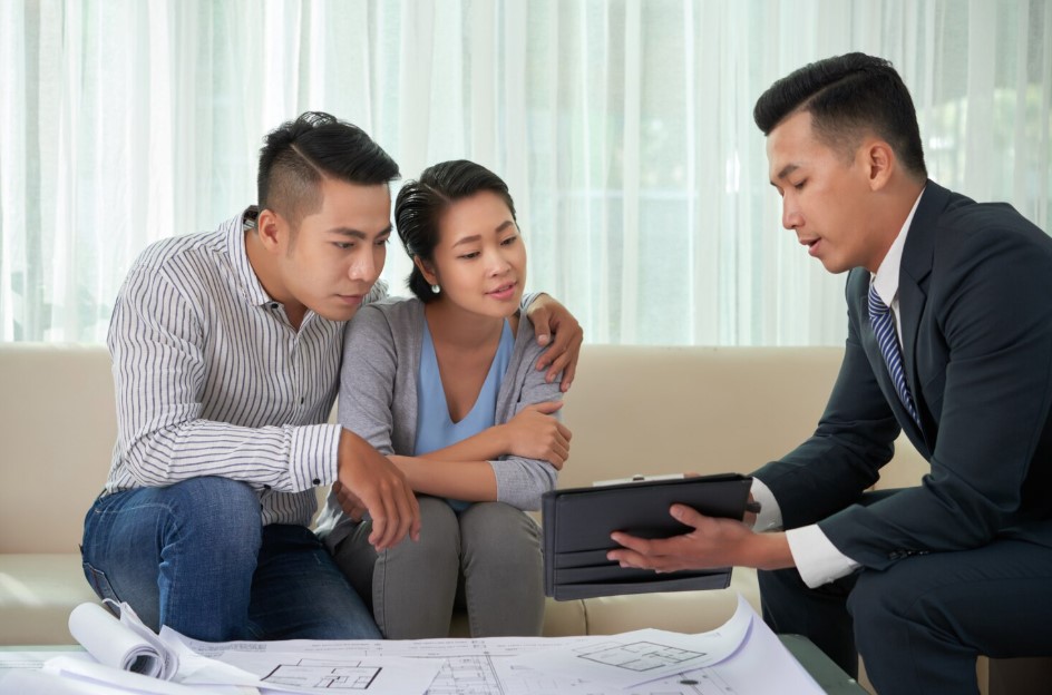 Broker showing real estate object