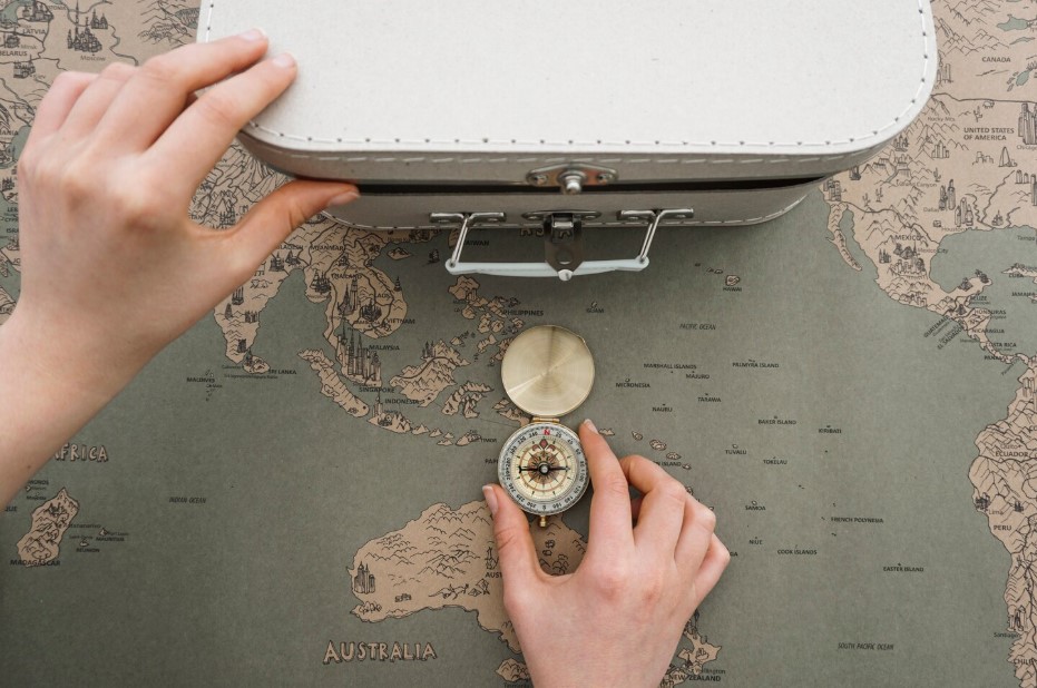 Travel agency with Melbourne skyline view