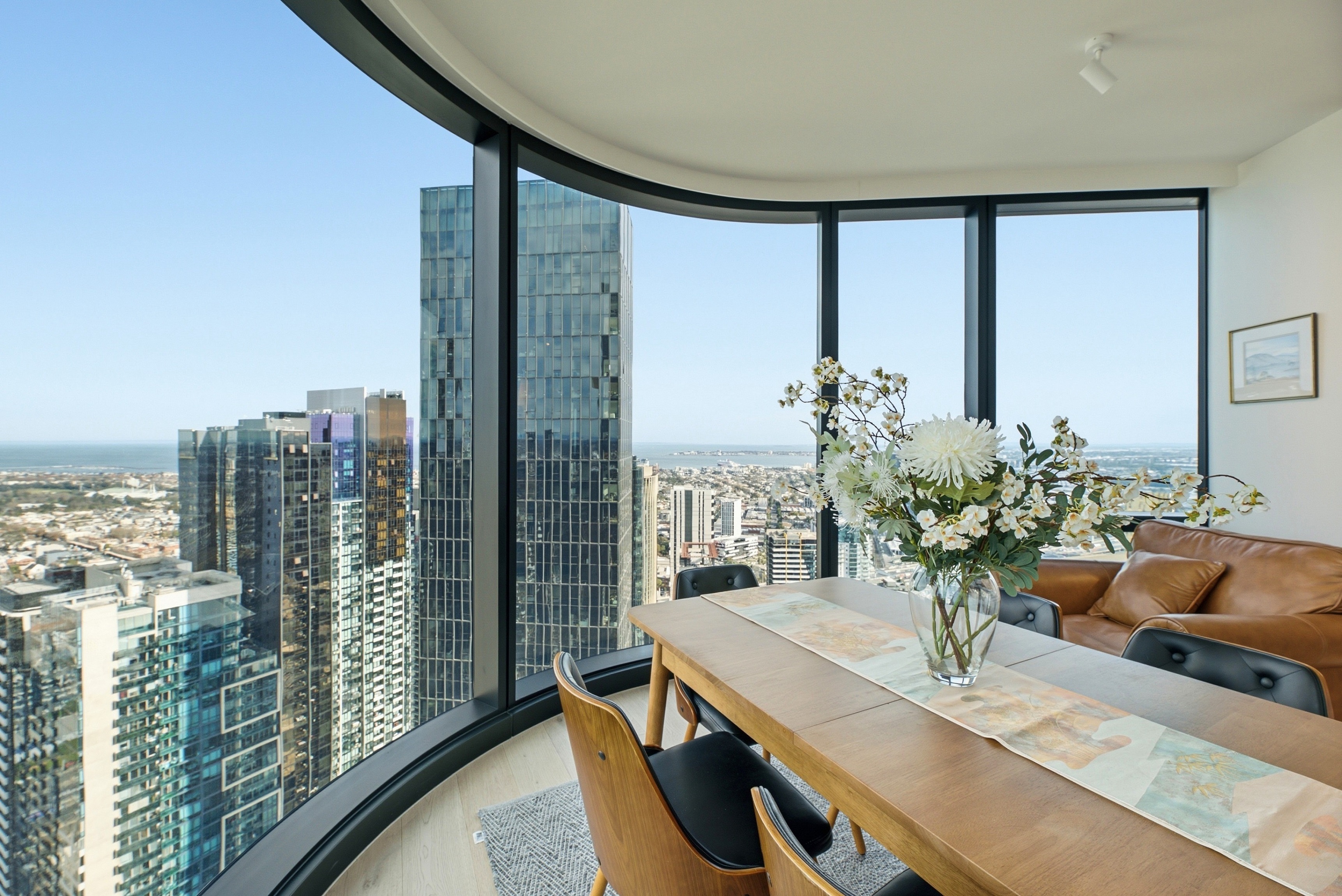 2 bedroom apartment in Melbourne