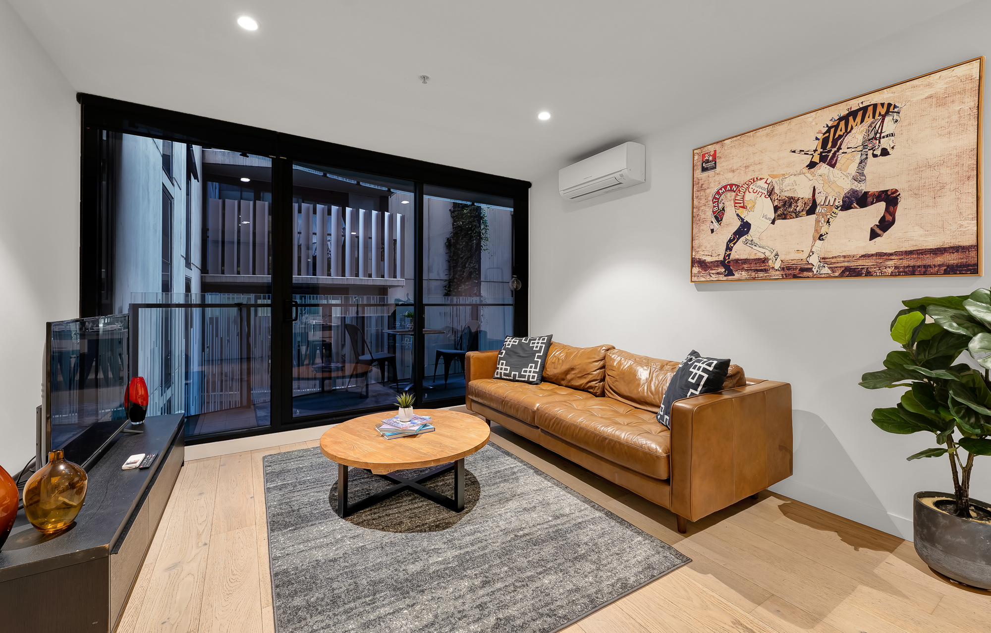 apartment in West Melbourne