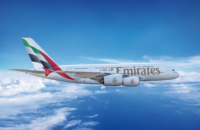 emirates plane terminate flight