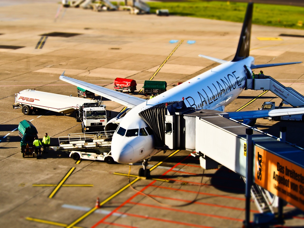 airline maintenance