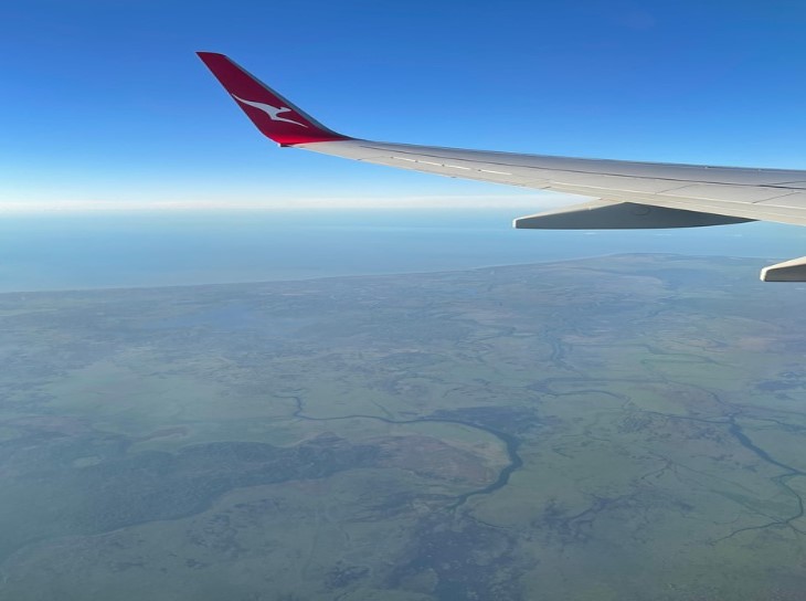qantas plane