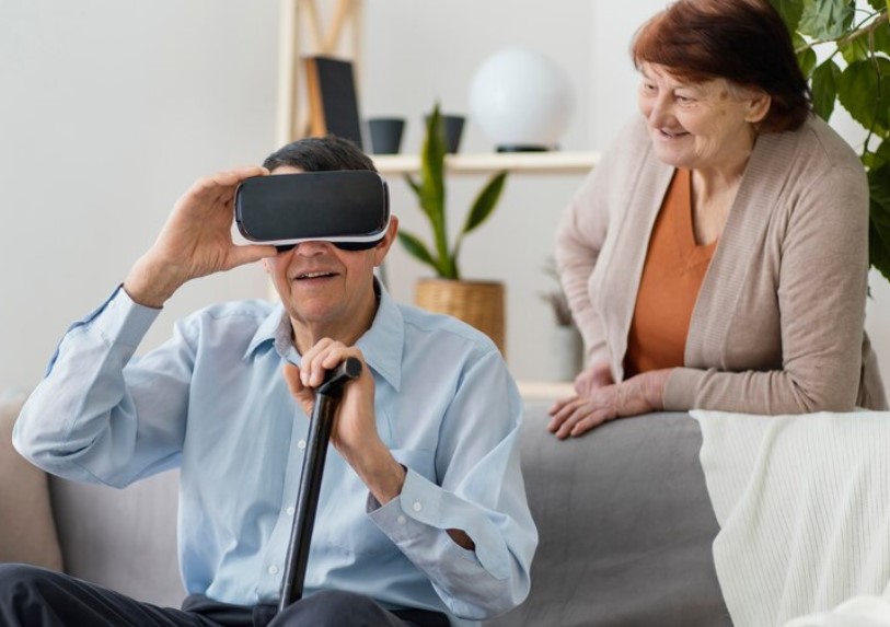 senior in VR
